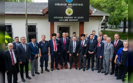 15 Temmuz'da Gölbaşı'nda düzenlenen törende şehitler için dualar okundu