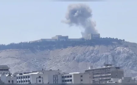 Şam'da Cumhurbaşkanlığı Sarayı ve Genelkurmay binası vuruldu, İsrail saldırıları sürüyor