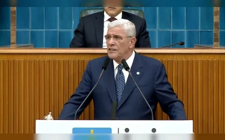 Müsavat Dervişoğlu: “Devletle terör örgütünü eşitleyen anlayışa teslim olmayacağız”