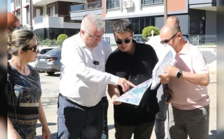 Edremit Belediyesi Altınoluk’ta izinsiz atık birikimine müdahale etti