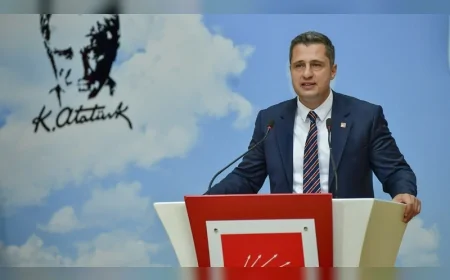 CHP Sözcüsü Deniz Yücel, MYK gündemi için bugün saat 15:30’da basın toplantısı düzenleyecek