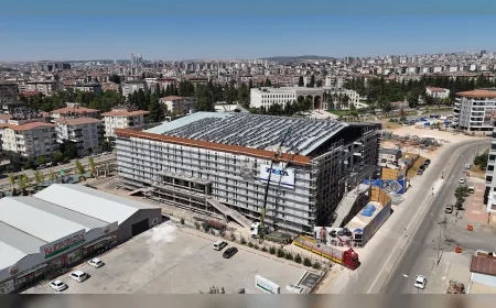 Fatma Şahin: "Kamil Ocak Spor Salonu 25 Aralık'ta uluslararası maçla açılıyor"