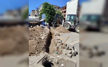 Edremit Şehit Hamdi Bey Meydanı’ndaki yıllık koku sorunu BASKİ müdahalesiyle çözüldü