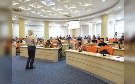 Kepez Belediyesi personeline etkili iletişim ve ekip içi uyum eğitimi verildi