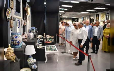 KAYMEK Yıl Sonu Sergisi 1.155 Eserle Açıldı: Büyükkılıç, “Gönüllere Dokunmayı Önemsiyoruz”