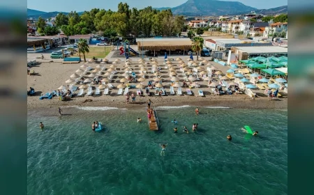 Seferihisar Belediyesi, denize sıfır konumlu Ürkmez Sosyal Tesisi’ni hizmete açtı