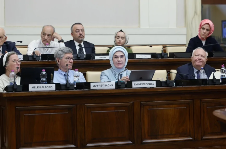 Emine Erdoğan Vatikan’da: “Dünya beşten büyüktür, bu mazlumların manifestosudur”