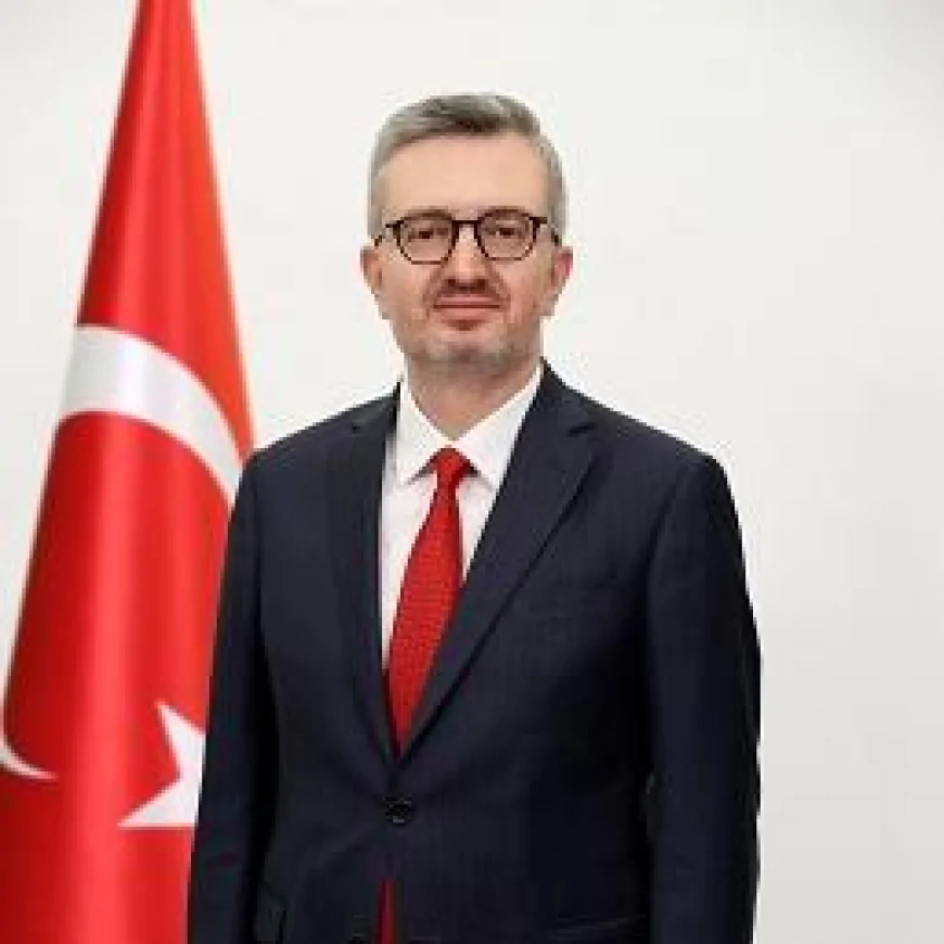 Burhanettin Duran, Cumhurbaşkanlığı İletişim Başkanlığı görevine atandı