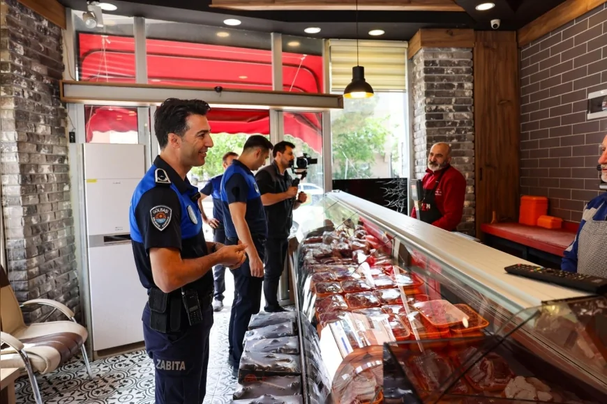 Bayram öncesi Gölbaşı’nda fırın, kasap ve marketlerde geniş çaplı hijyen denetimi yapıldı