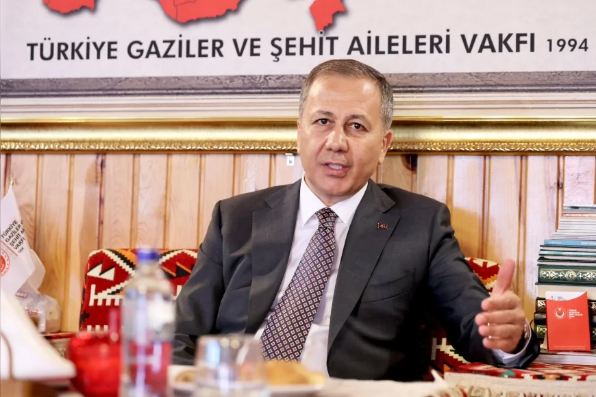 İçişleri Bakanı Ali Yerlikaya: "Mobil Göç Noktası araçlarımızla düzensiz göçle etkin mücadele ediyoruz"