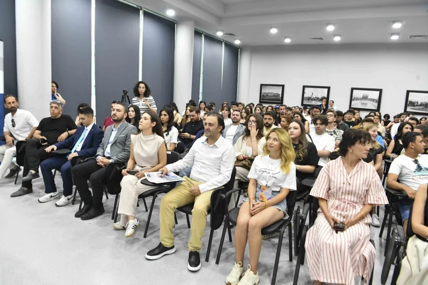 Ankara'da 250 genç “Yerel Gençlik Buluşması”nda fikirlerini ve projelerini paylaştı