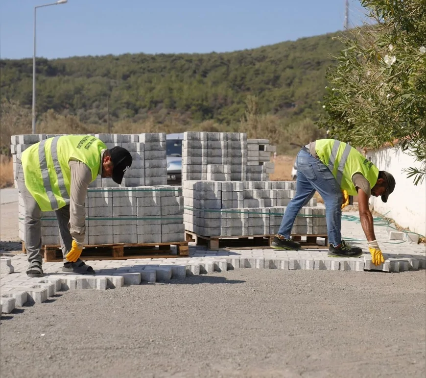 Cunda Adası’nda Arka Deniz ile Çataltepe Arasında Yol Yenileme Çalışmaları Hız Kazandı