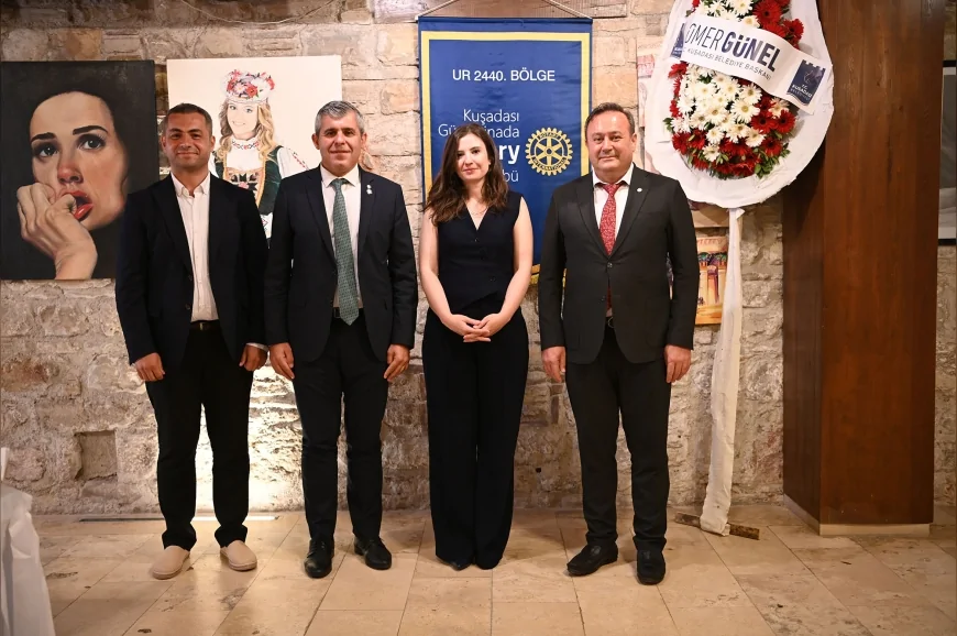 Kuşadası’nda Lozan Antlaşması konuşuldu: “Lozan bir kurucu anlatıdır” vurgusu öne çıktı