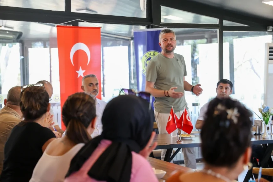 Buca Belediye Başkanı Görkem Duman: “Muhtarlarımızla omuz omuza çalışmaya devam edeceğiz”