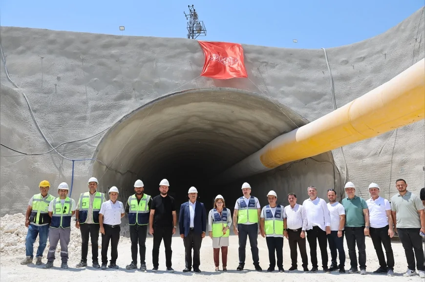 Dülük-OSB Tüneli’nde 425 Metrelik Kazı Tamamlandı, Şehir Trafiği Rahatlayacak