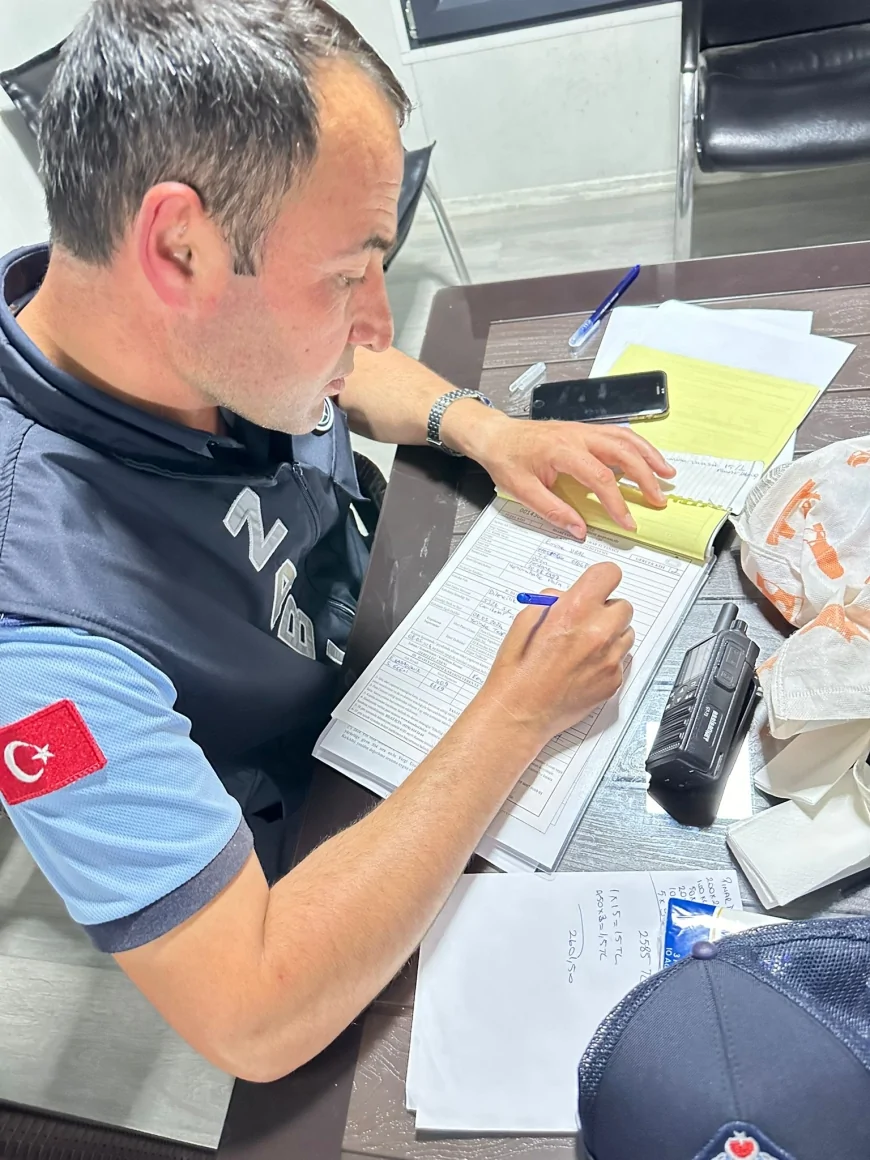Kuşadası’nda dilencilere geçit yok: 247 kişiye işlem, 347 bin TL ceza uygulandı