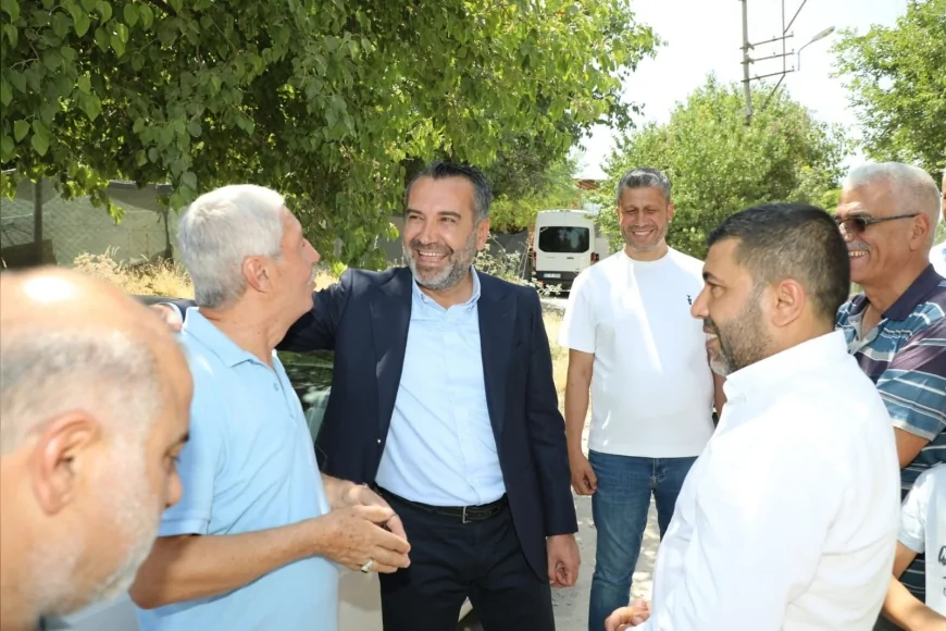Elazığ Belediye Başkanı Şerifoğulları, gece-gündüz sahada: “Mahalle ayrımı yapmadan hizmet ediyoruz”