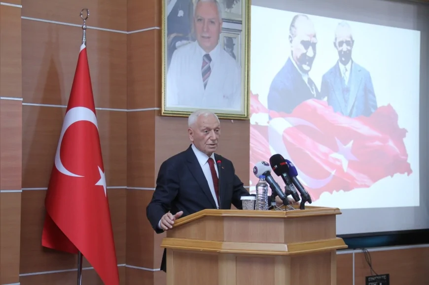 Prof. Dr. Mehmet Haberal: “Cumhuriyetin tapusu Lozan’dır, gençler bu bilinçle yetişmeli”