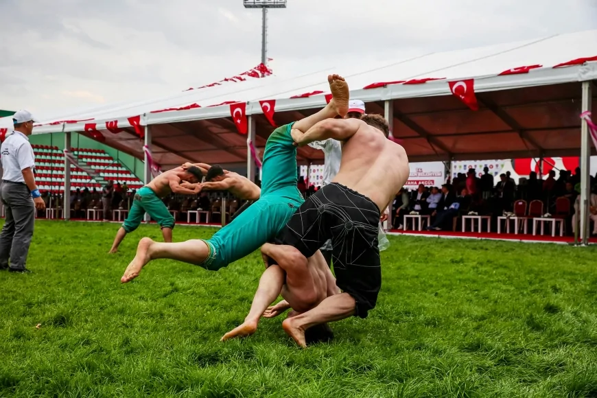 2. Geleneksel Taha Akgül Karakucak Güreşleri Keçiören’de başlıyor: 2 bin sporcu mücadele edecek