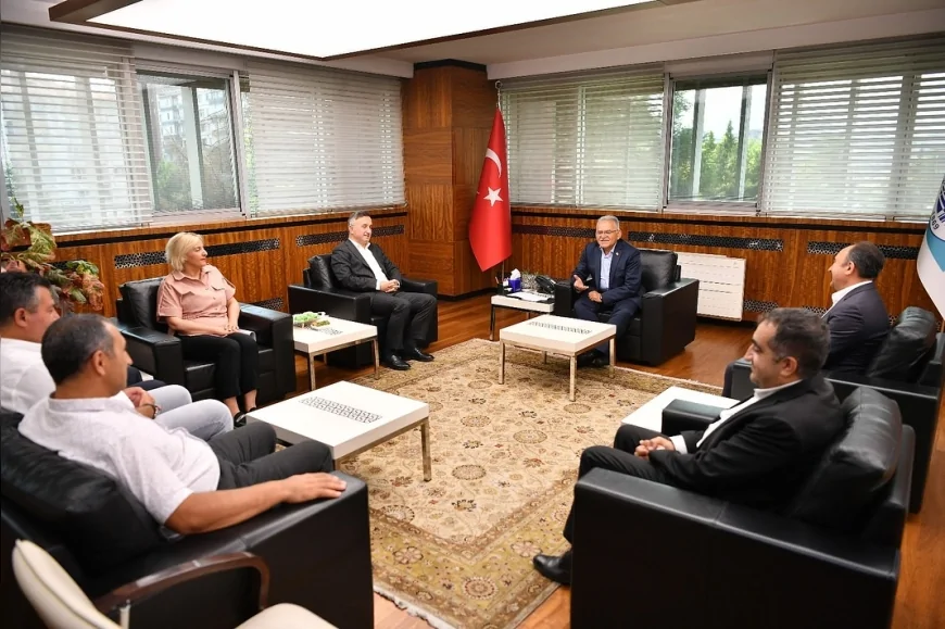 Memduh Büyükkılıç’a 17. MEB Robot Yarışması Desteği İçin Eğitim Camiasından Teşekkür