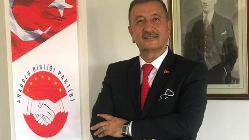 Bedri Yalçın: “CHP İktidarın Yeni Anayasa Komisyonuna Destek Vererek Cumhuriyetin Temellerini Tehlikeye Atıyor”