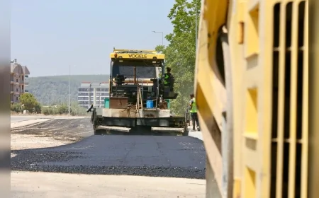 Aydoğmuş Mahallesi’nde sıcak asfalt çalışması tamamlandı, ulaşım konforu artırıldı