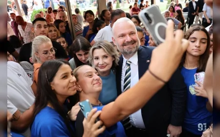Menemen’de Aynısefa Sosyal Tesisleri törenle açıldı: “Menemen artık vizyon şehir”