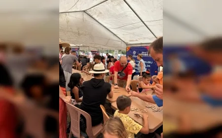 Denizli’de çocuklar gökyüzüne teleskoplarla baktı, evrenin sırlarını keşfetti