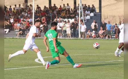 Büyükkılıç, Erciyes Yüksek İrtifa Kamp Merkezi’nde Kayserispor-Alanyaspor Maçını Takip Etti