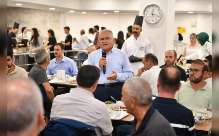 Başkan Büyükkılıç, KCETAŞ personeliyle bir araya geldi: “Şehrinize ve kurumunuza sahip çıkın”