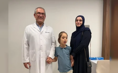 Serebral palsili Hasan Emrem, iki yıl süren tedaviyle annesinin elinden tutup yürümeye başladı