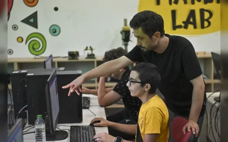 Muratpaşa Belediyesi’nden çocuklara teknoloji eğitimi: ASSİM’de robotik kodlama dersleri sürüyor