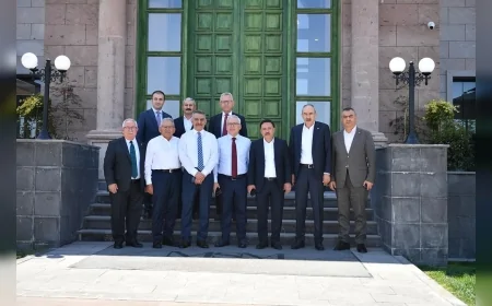 Başkan Memduh Büyükkılıç, ORAN toplantısı öncesi valileri Kayseri’de ağırladı