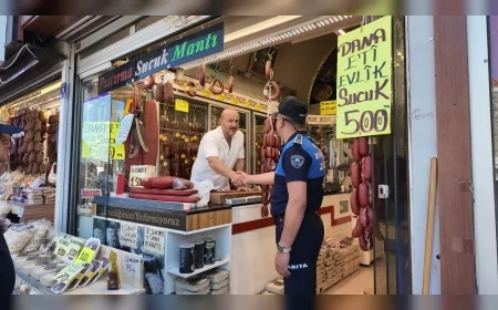 Büyükşehir Zabıtası'nın seyyar ve dilenci denetimleri esnafla dayanışmaya dönüştü