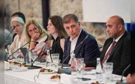 İzmir Büyükşehir Belediye Başkanı Dr. Cemil Tugay: İzmir’in Turizmdeki Gizli Hazinelerini Ortaya Çıkarmalıyız