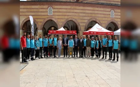 Kastamonu’da UMKE Haftası Etkinliğinde Ekipman, Araç ve Malzeme Sergisi Vatandaşlarla Buluştu