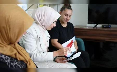 Bakan Göktaş, Cumhurbaşkanı Erdoğan’ın “Terörsüz Türkiye” mektubunu Yalova’da şehit Osman Ayan’ın ailesine iletti