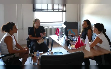 Balıkesir’de 20 ilçede kurulan Yakın Tercih Merkezleri, YKS adaylarından yoğun ilgi görüyor