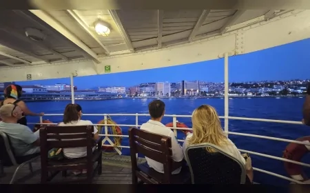 Tarihi Bergama Vapuru’nda Rembetiko Gecesi, İzmir Körfezi’nde iki yakanın ezgilerini buluşturdu