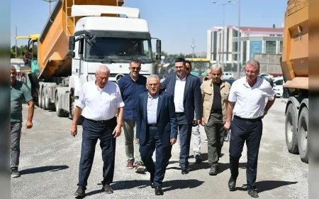 Kayseri Büyükşehir’den 2 Milyon TL’lik Erkilet Bulvarı Bağlantı Yolu Asfalt Yenileme Çalışması