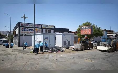 Gaziantep KÜSGET Sanayi Sitesi’nde 100 personel ve 17 araçla kapsamlı temizlik yapıldı