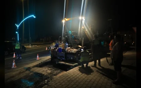 Muğla Büyükşehir, Menteşe’de 17,5 milyon liralık asfalt yenileme çalışmalarını gece gündüz sürdürüyor