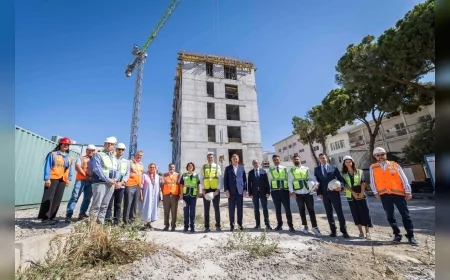 İzmir’de Eşrefpaşa Hastanesi’nin Yeni Ek Hizmet Binası Yüzde 40 Tamamlandı