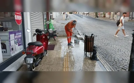 Milas Belediyesi ilçe genelinde gece gündüz süren temizlik seferberliği başlattı