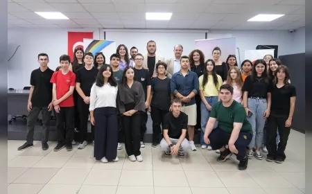 Keçiören’de gençler ücretsiz yapay zeka eğitimiyle dijital çağın liderliğine hazırlanıyor