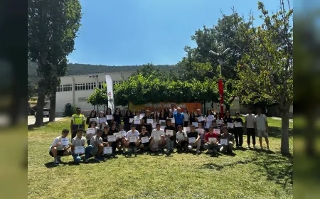 Denizli’de 19 ilçeden liseli gençler “Bilim, Zekâ, Spor ve Sanat Kampı”nda buluştu