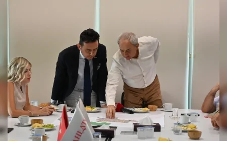 Kepez Belediye Başkanı Mesut Kocagöz: "Temiz enerjiyi her eve ulaştırmak için el ele çalışıyoruz"