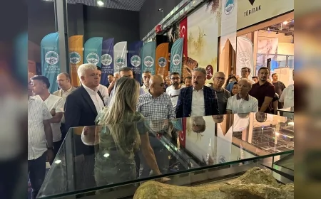 Kayseri Kent Konseyi’nden 7,5 Milyon Yıllık Fosil Çalışmaları Sunumu ve Başkan Memduh Büyükkılıç’a Ziyaret