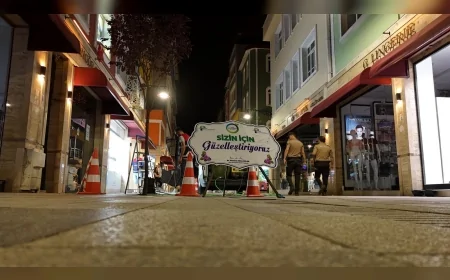 Ordu’nun yenilenen Sırrıpaşa Caddesi açık AVM görünümüyle dikkat çekiyor