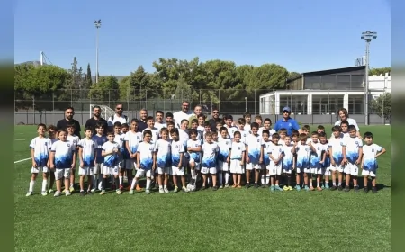 Yunusemre Belediyespor Yaz Futbol Okulu renkli kapanış töreniyle tamamlandı!